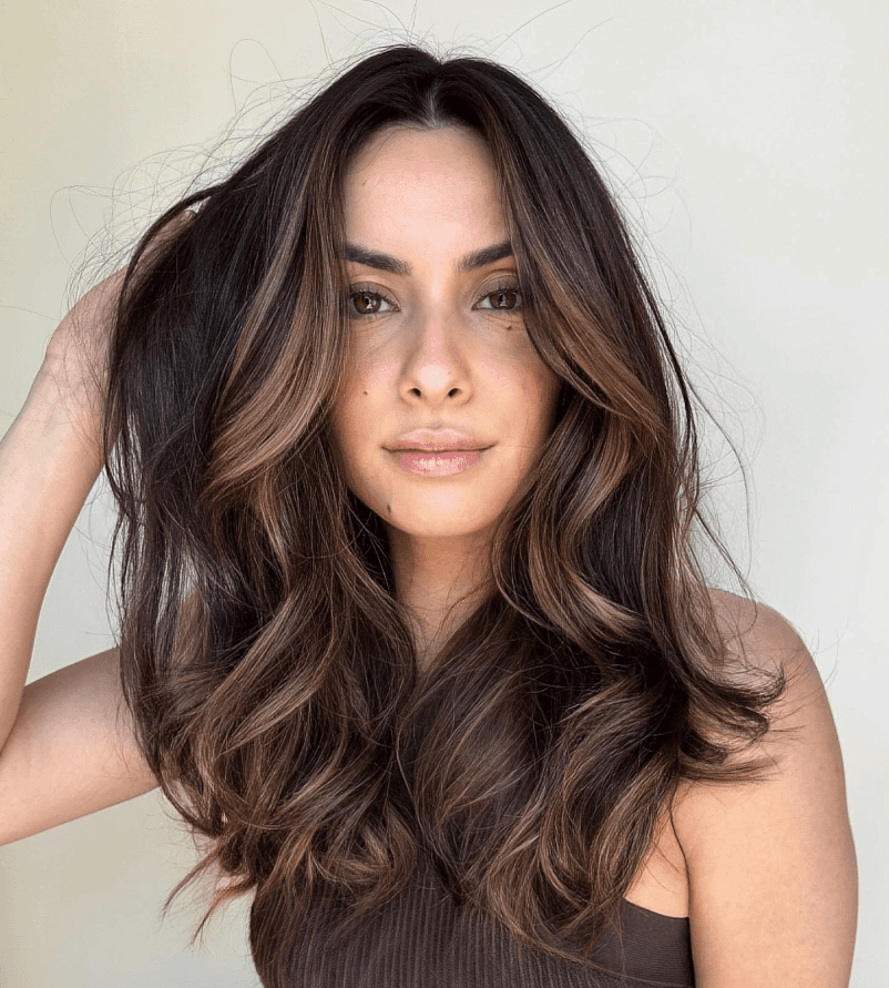 Brunette Waves with Dimension