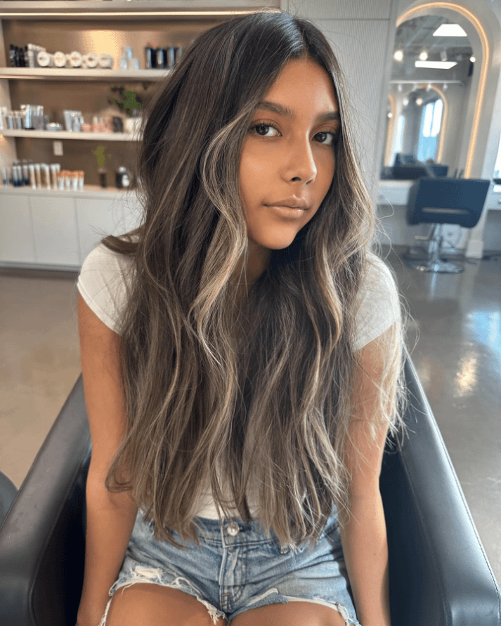 Effortless Ashy Brunette Waves