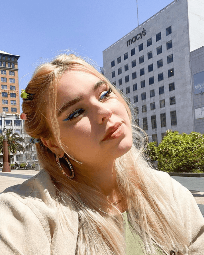 Romantic Waves and Braids