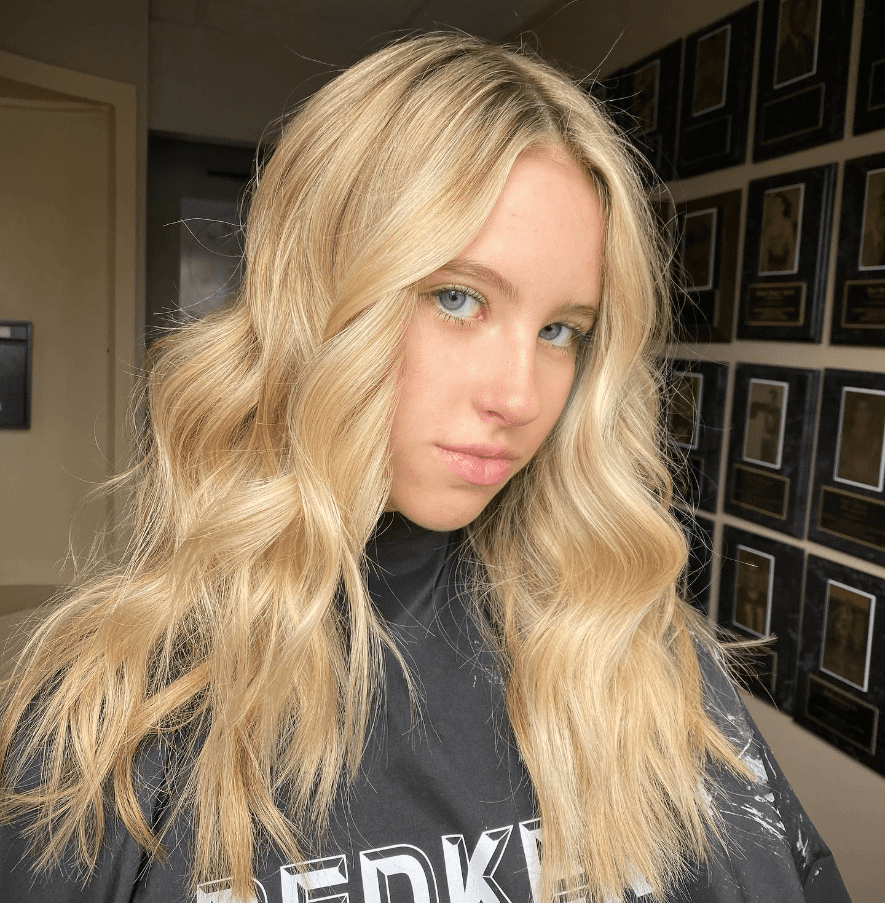 Effortlessly Chic Beach Waves