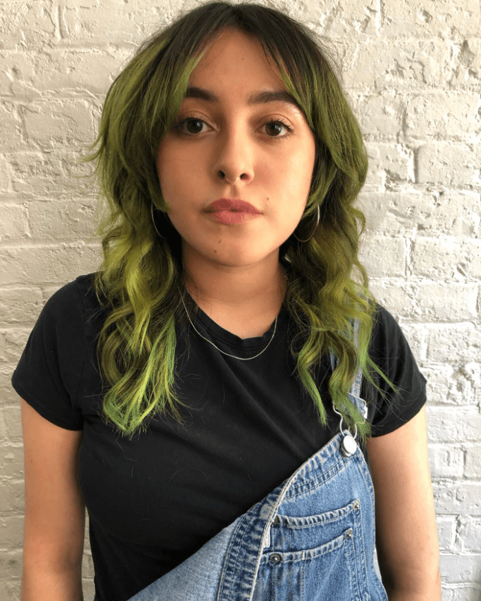 Grunge Green Waves