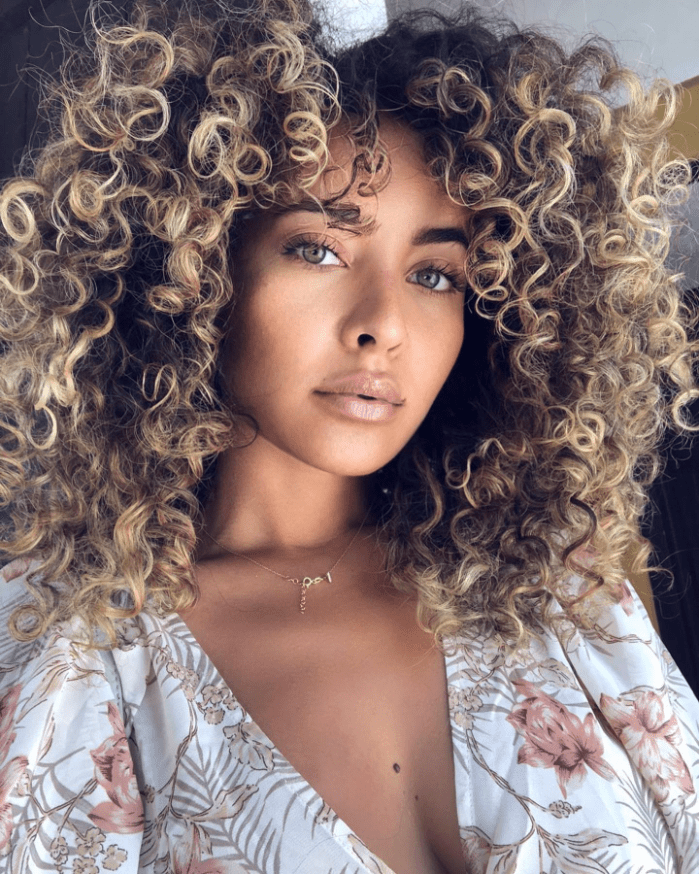 Effortless Beachy Curls