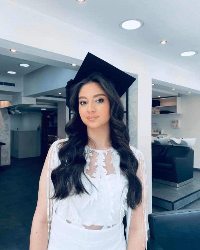 Effortlessly Elegant Graduation Waves