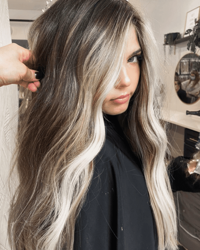 Bold Bicolor Waves