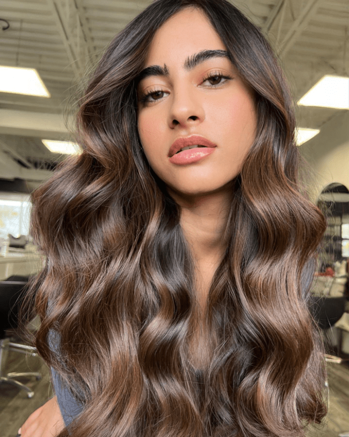 Gentle Brunette Waves