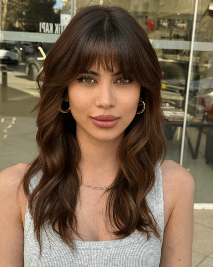 Chic Waves Bold Bangs