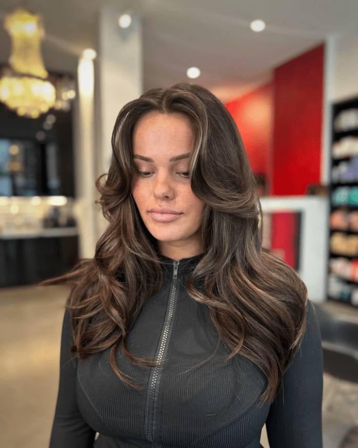 Glamorous Waves Dark Highlights