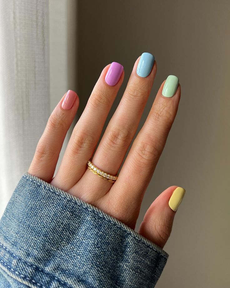 Easter nail design 2025