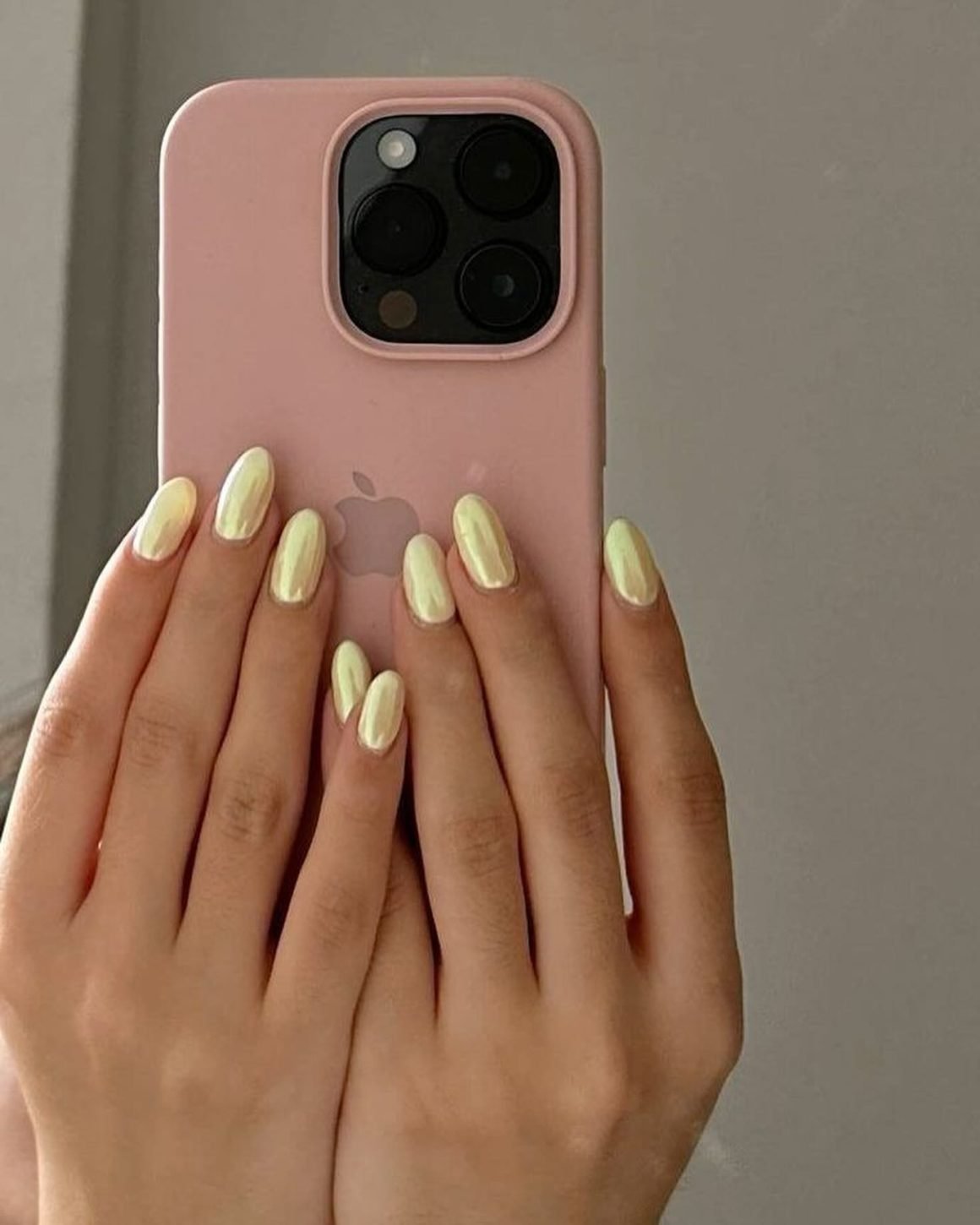 Yellow nails with chrome