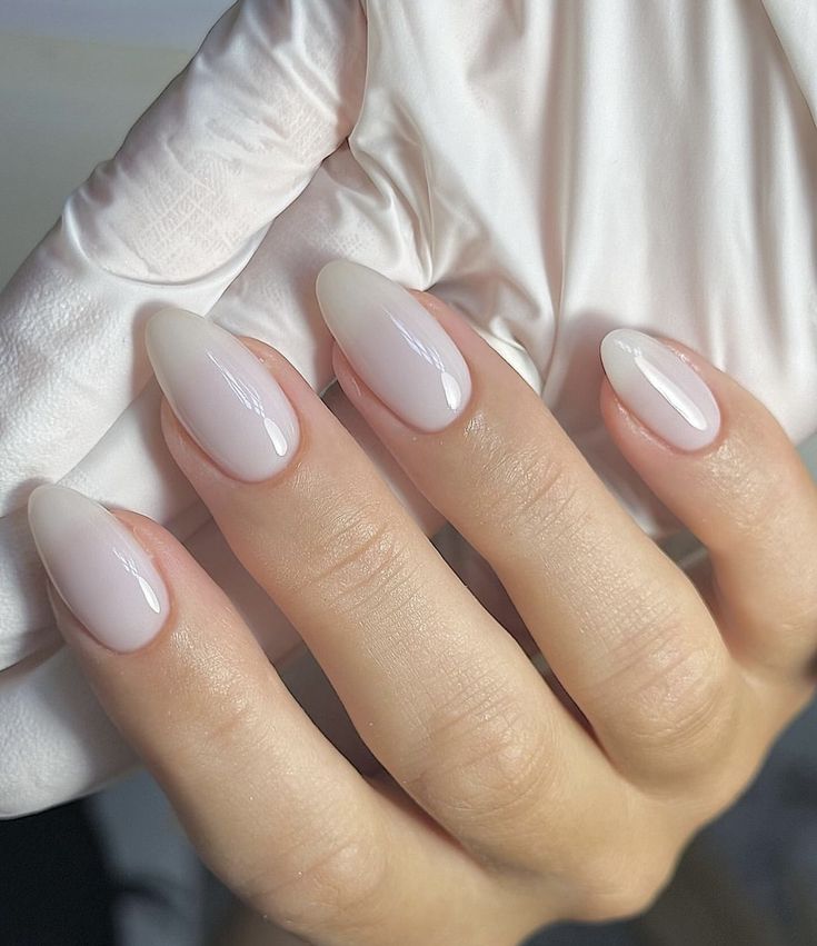 Shiny manicure of nail for milk baths