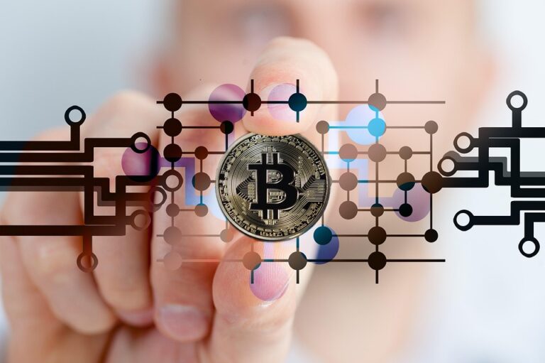 Large retailers now accept Bitcoin as a payment method