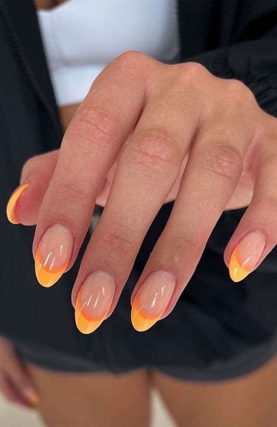 July nails neon double French tip