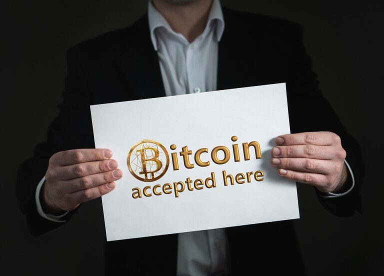 Bitcoin is increasing to new record height, while investors flock to cryptocurrency