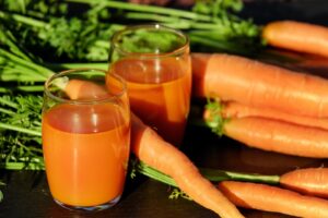 Juice your morning: step-by-step instructions for the production of fresh orange juice
