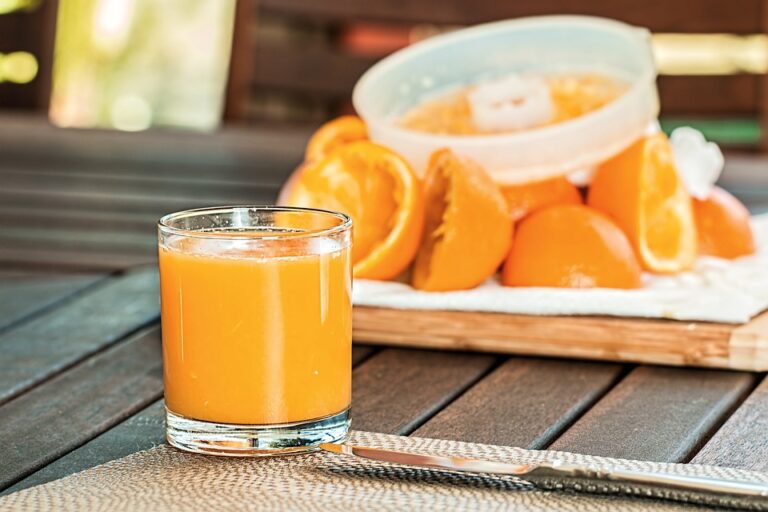 The Ultimate Guide to Making Fresh Orange Juice at Home: Boost Your Day with DIY Citrus