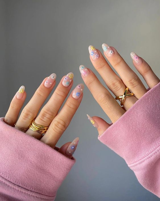 Pastel flower nails