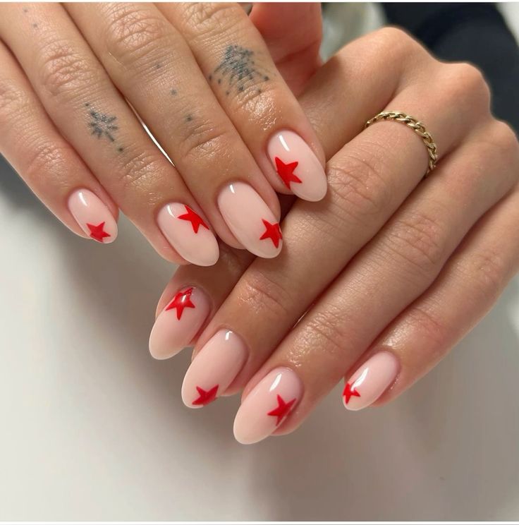 Red Star Nails Designs 2025