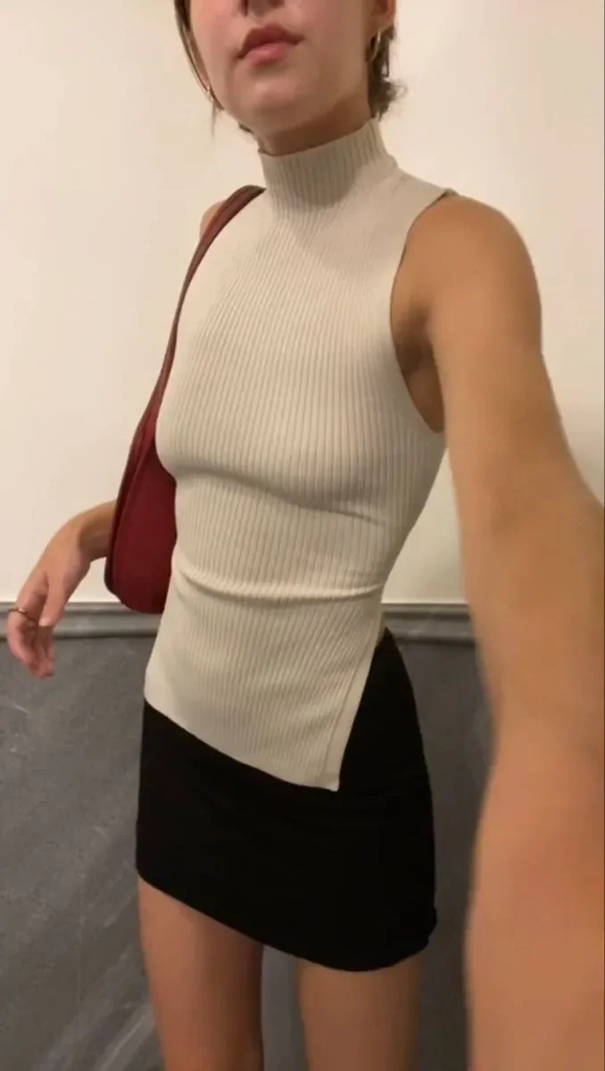 Discover the essence of Quiet Luxury with these 5 stylish outfits, showcasing how Timeless Meets Trendy effortlessly at any age. Dressing stylishly is a statement of confidence and flair, regardless of the budget.