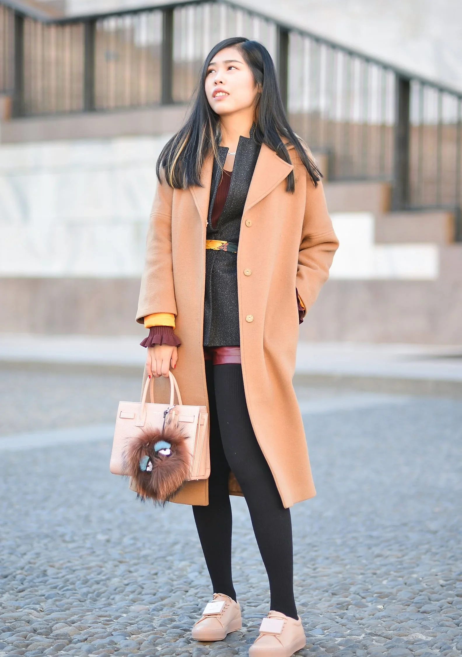 Discover the latest winter street fashion trends! Embrace style and warmth with the newly revealed seasonal looks. Stay chic and cozy this winter season.